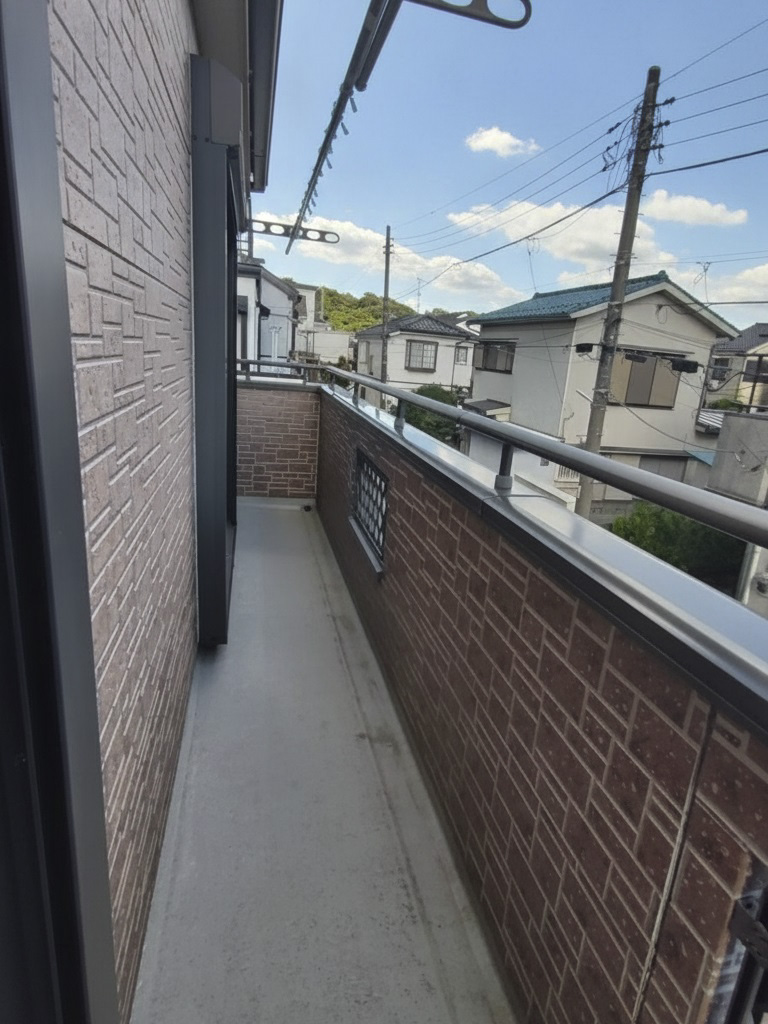 中古戸建 4LDK 市川市曽谷7丁目 ベランダ