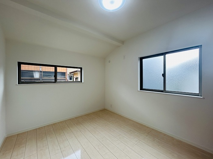 中古住宅 4LDK 松戸市六実3丁目 洋間6