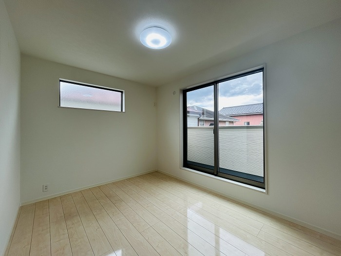 中古住宅 4LDK 松戸市六実3丁目 洋間4
