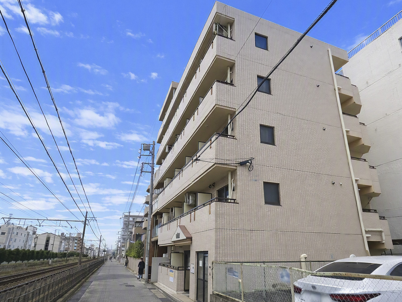 新検見川5分　RC5階建全28戸の一棟収益マンション　千葉市花見川区南花園2丁目　斜