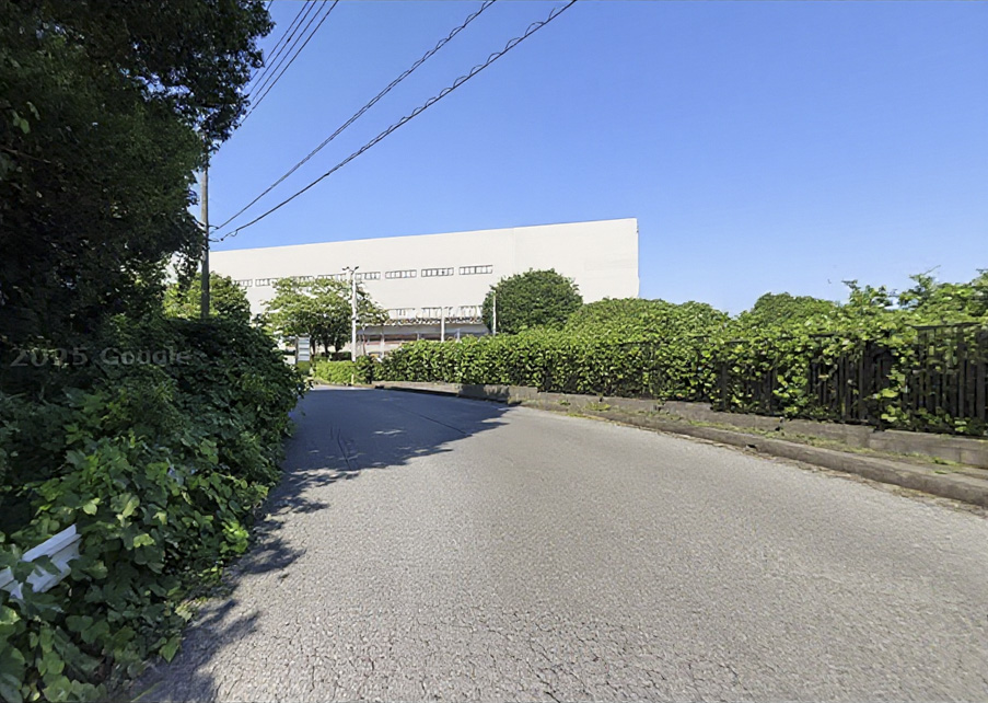 貸倉庫　国道16号至近、敷地1.6万坪の圧倒的キャパシティ。EC・消費財物流を支えるメガ拠点　柏市藤ヶ谷　前面道路２