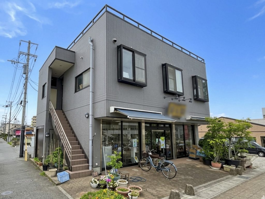 一棟貸店舗 S造2階建 121㎡ 四街道駅徒歩7分 近影 斜