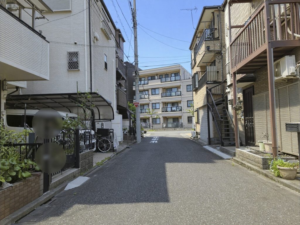 中古住宅　1SLDK　114㎡　江戸川区篠崎町2丁目。東側道路