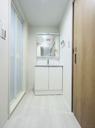 区分マンション 8階 リフォーム済み 66㎡ 3LDK!市川市幸2丁目 洗面所