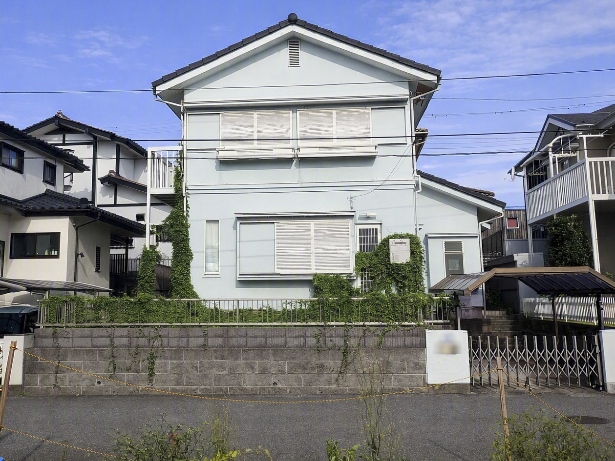 住宅用地 矢切駅徒歩9分。南東ひな壇の陽だまりに、自由設計の家を。建築条件なし・約42.3坪。市川市北国分1丁目 全景