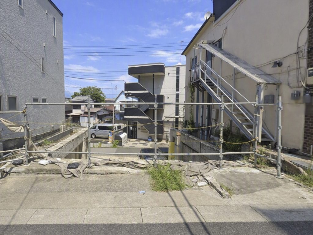 京成稲毛駅徒歩1分。せんげん通り商店街店舗用地