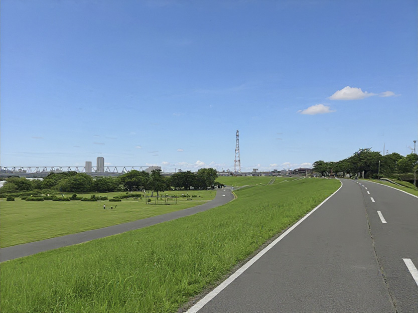 幅員10.9m公道面 住宅用地 85.97㎡ 1住居 60/200 葛飾区柴又1丁目 江戸川の土手