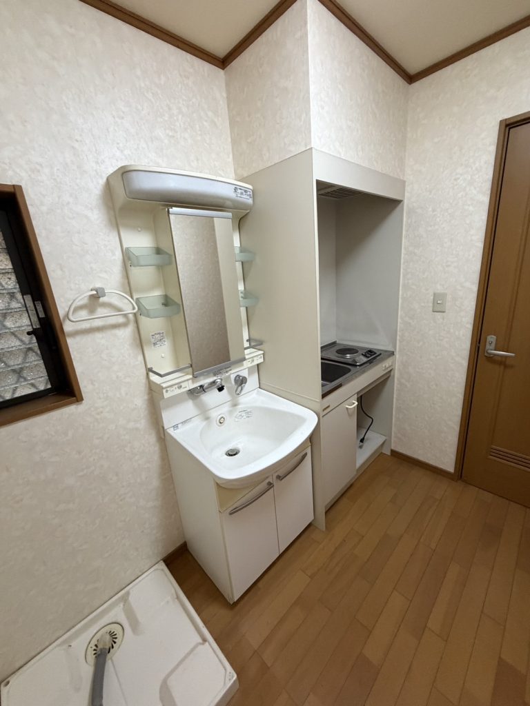 中古住宅 4LDK 江戸川区一之江7丁目 洗面台