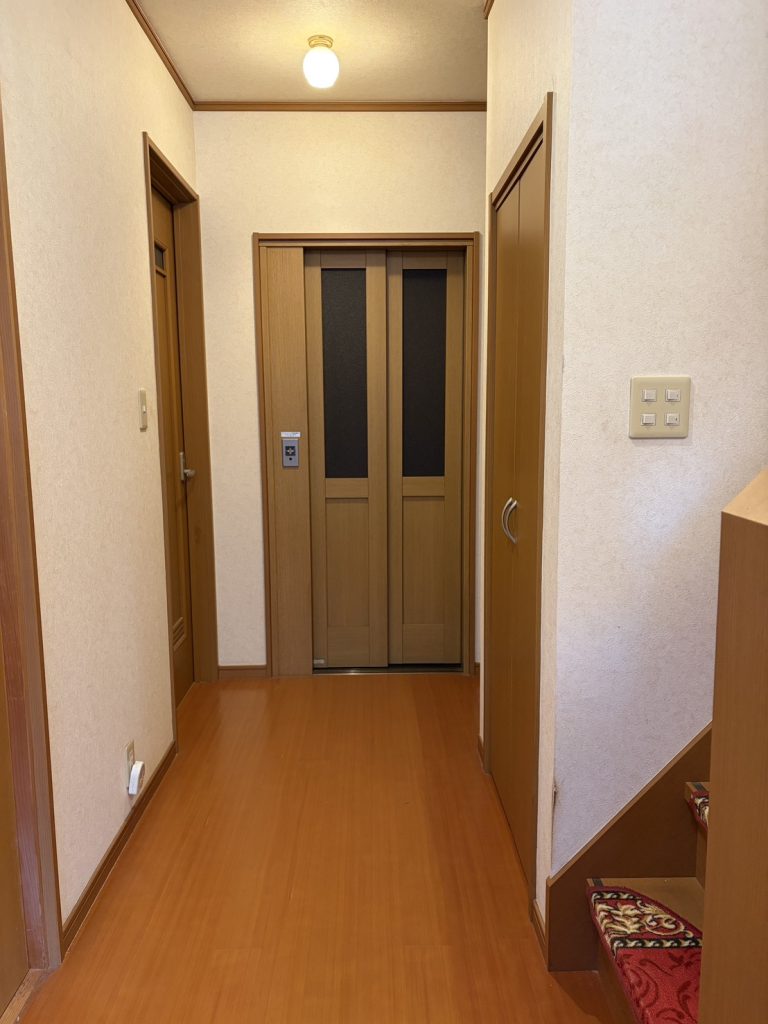 中古住宅 4LDK 江戸川区一之江7丁目 1階廊下