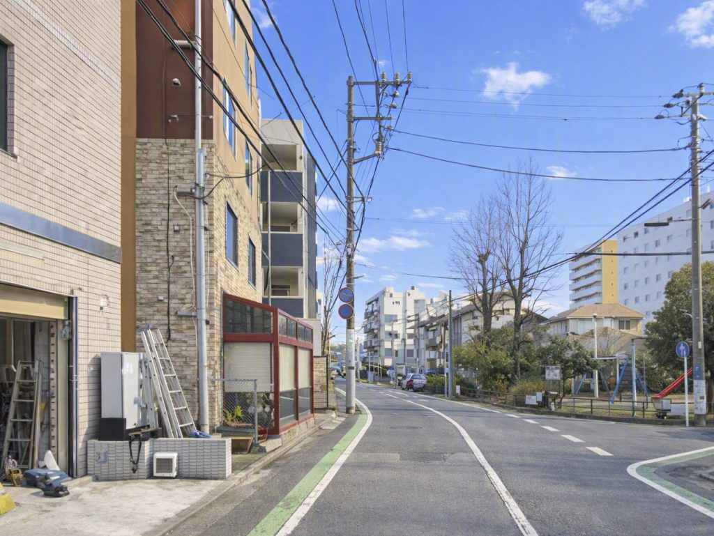 収益ビル 千葉駅徒歩6分 千葉市中央区新田町 前面道路