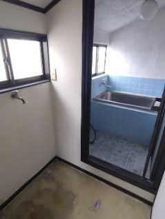 店舗付住宅 葛飾区鎌倉2丁目 風呂