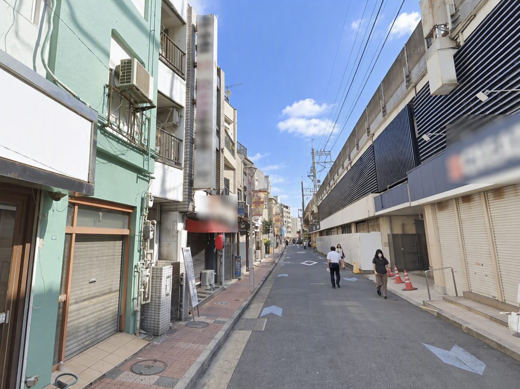 収益ビル 小岩駅北口徒歩3分 歓楽街 S造5階建 江戸川区西小岩1丁目 前面道路
