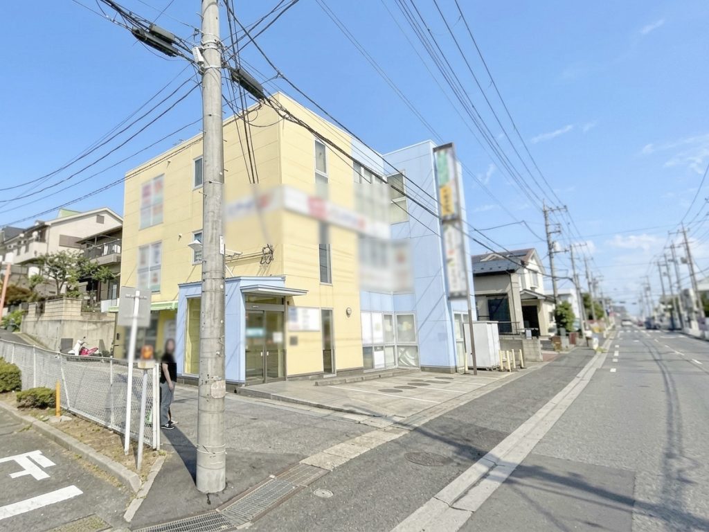 売収益ビル　土地77坪　S造3階建　店舗・診療所　満室　船橋市藤原3丁目　前面道路