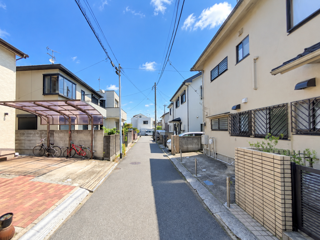 中古住宅 市川市国府台5丁目 前面道路2