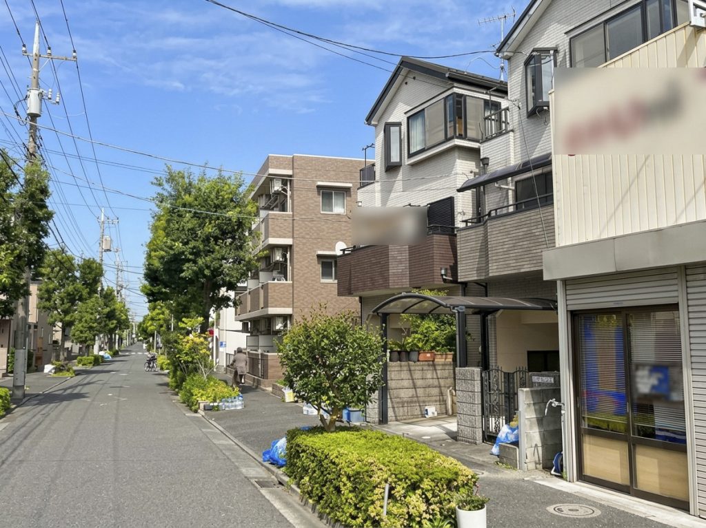 中古住宅　江戸川区南小岩4丁目　前面道路