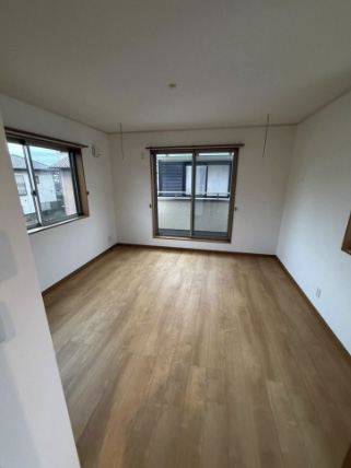 中古住宅 土地25.8坪 2DK 新規内装リフォーム済み 市川市真間4丁目 洋室8.4帖