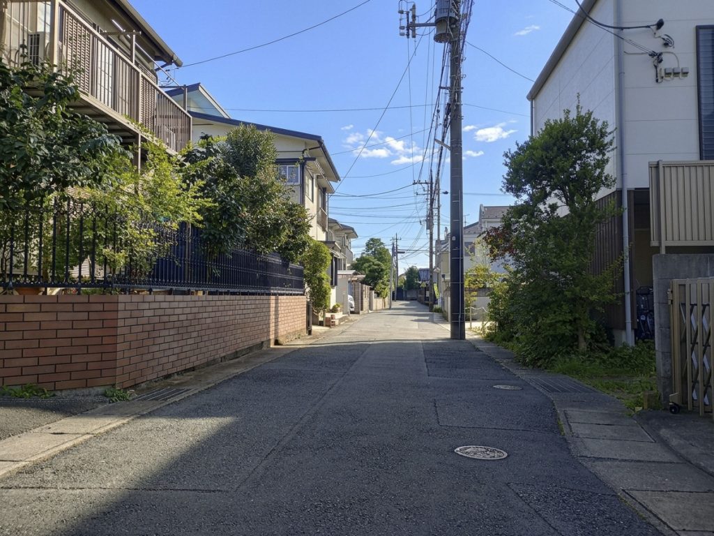 中古住宅 市川市宮久保4丁目 前面道路