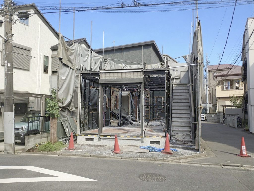 住宅用地 東南角地 67.84㎡ 小岩駅徒歩15分 更地 江戸川区南小岩4丁目
