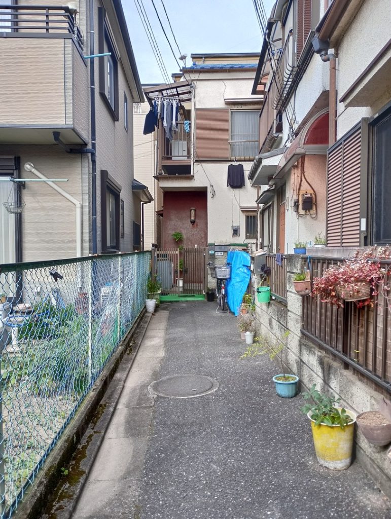 住宅用地 小岩駅徒歩5分 45坪 江戸川区西小岩1丁目 東側隣地