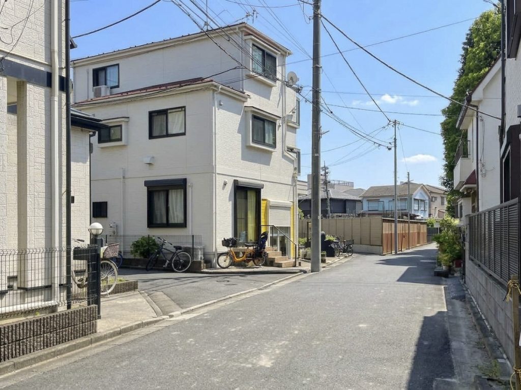 住宅用地　更地　江戸川区東小松川4丁目　前面道路