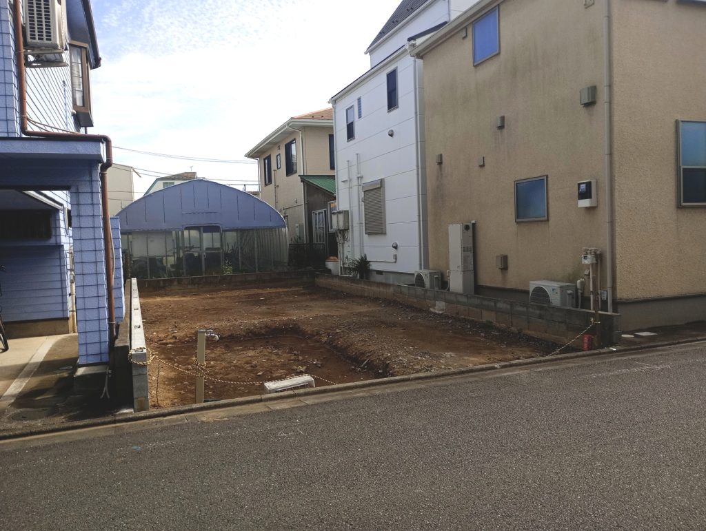 住宅用地　20.7坪　江戸川区鹿骨1丁目　斜２
