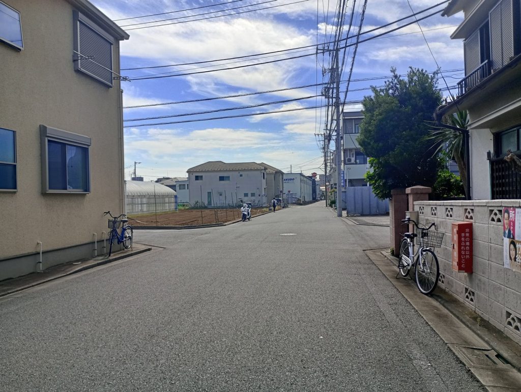 住宅用地　20.7坪　江戸川区鹿骨1丁目　前面道路２